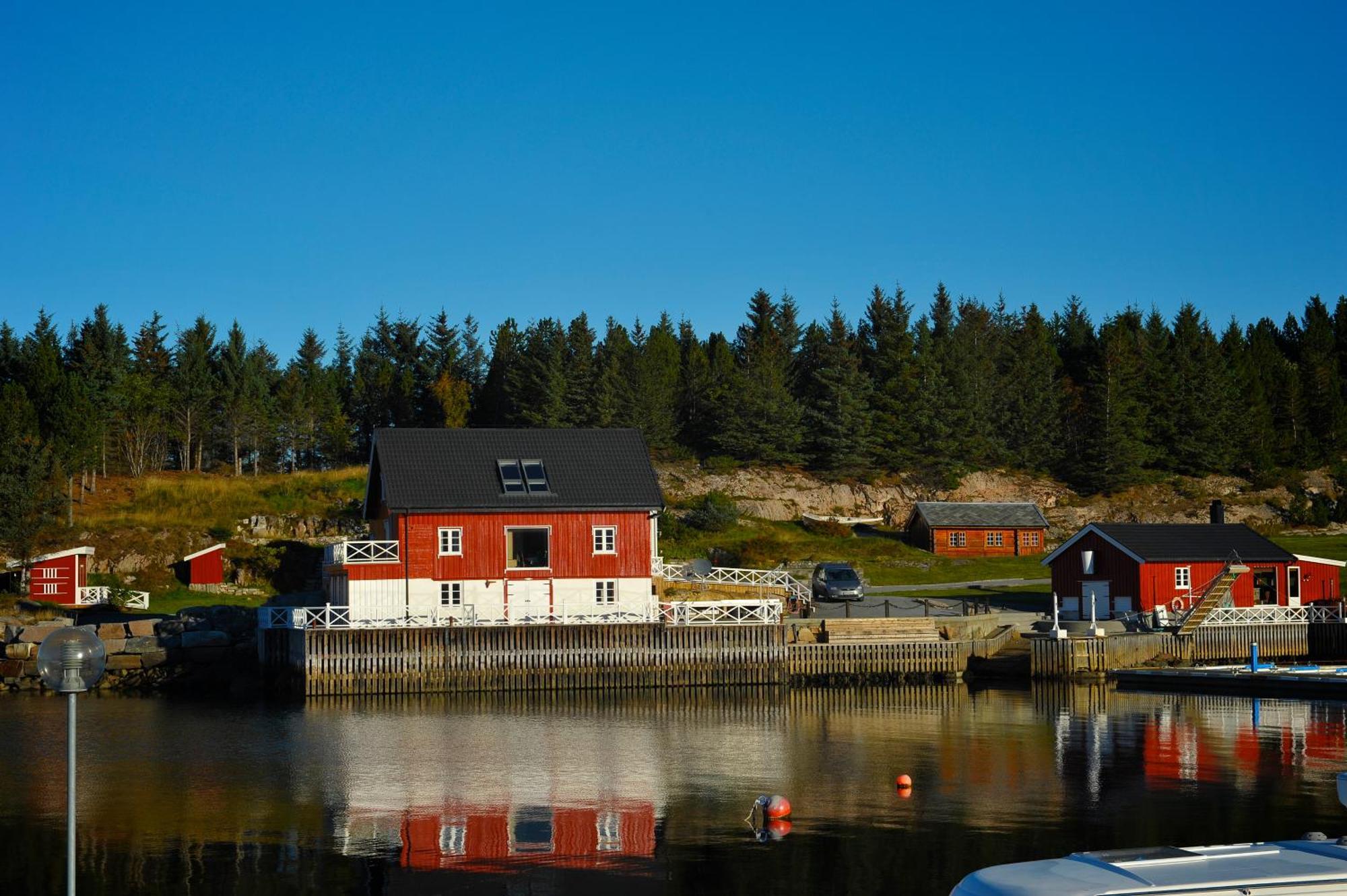 Atlantic Road Seaside Housing Apartment Litlrossoya Exterior photo